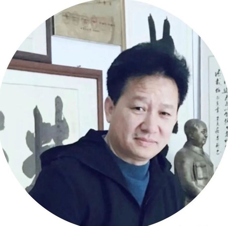 砚池起波澜，毫端绽乾坤——[书法家张英军]书法艺术之境
