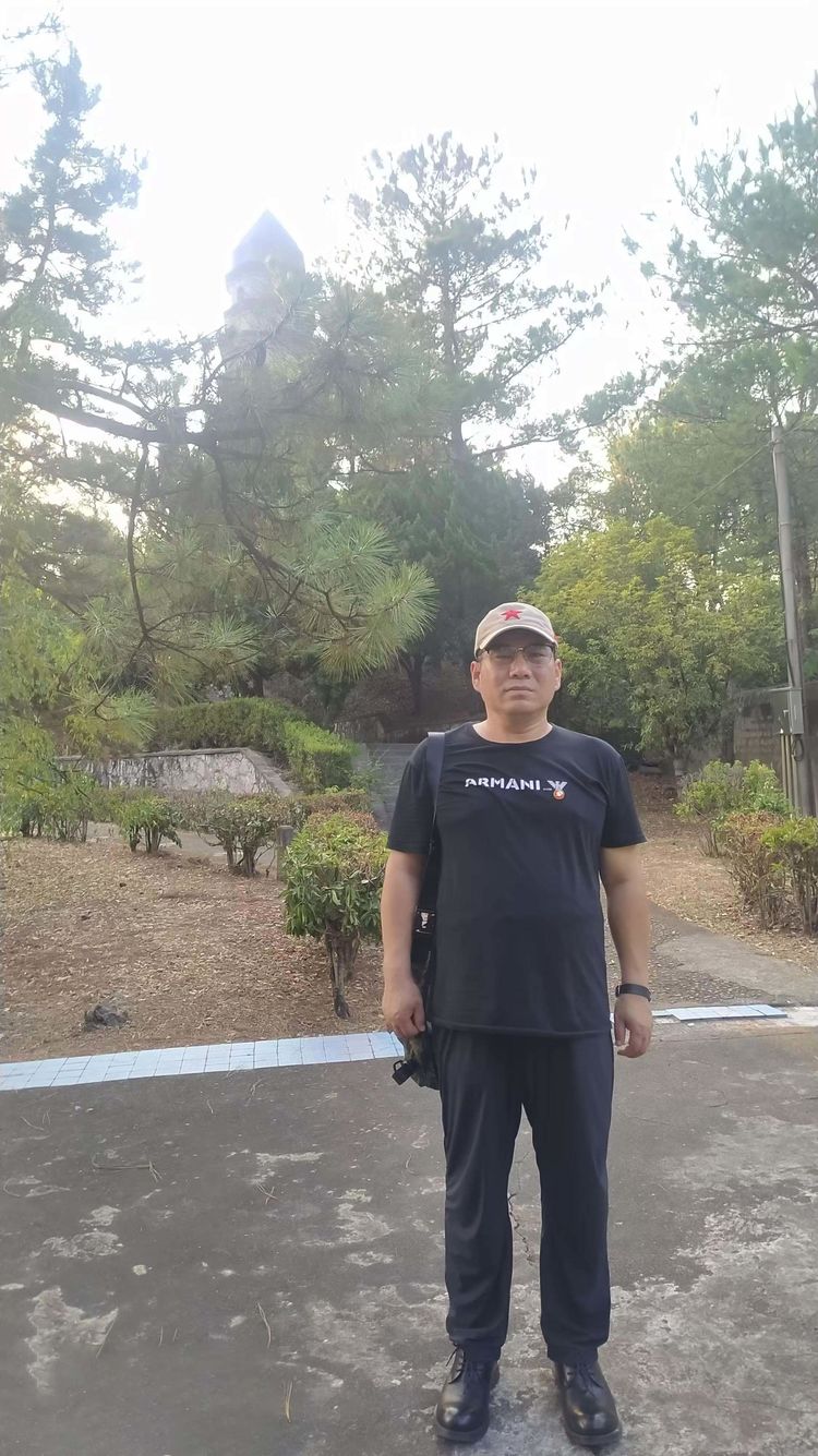资深撰稿人点评——中国毛体书法艺术名家吕庆杰作品