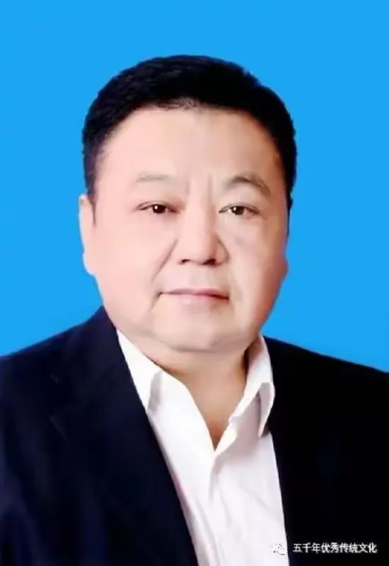 山水造意独彰风骨 墨色相浸皆成自然——记著名丹青艺术家吴淮社