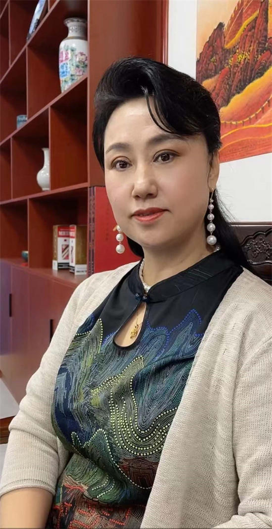 笔墨浑厚 意境清新——书画家杭秋香