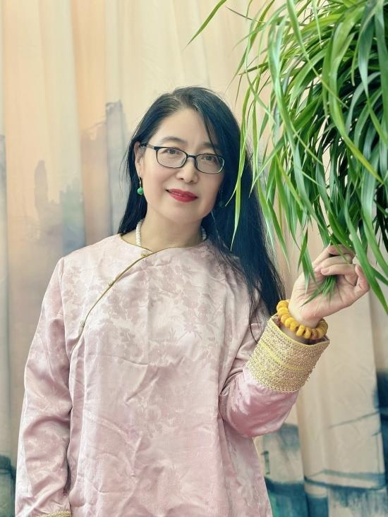 中国山水画名家——兰建华/威尼斯双年展最佳女画家