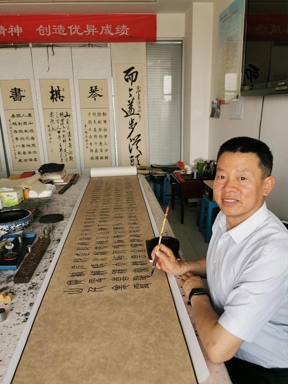 书法家郭振峰——千年书法承古韵 一笔锋芒见匠心