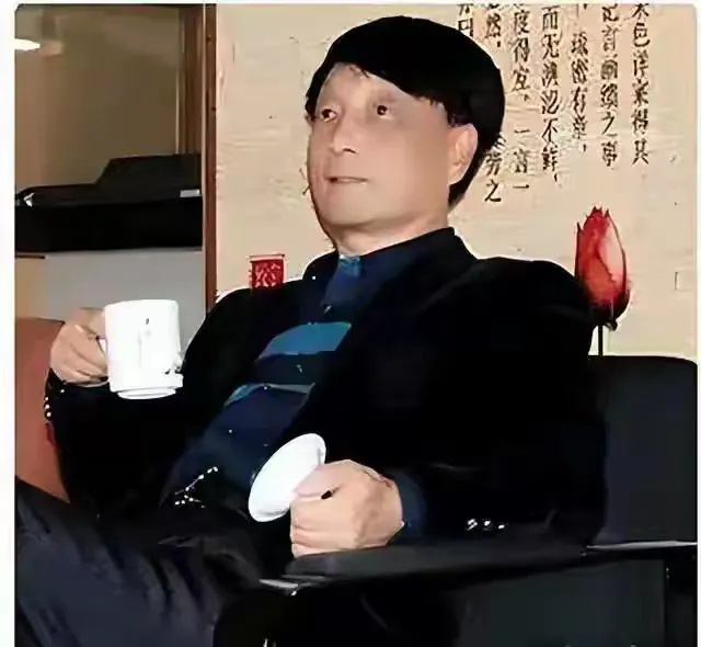 丹青绘军魂·翰墨颂长城丨著名书法家朱刚——献礼建军98周年