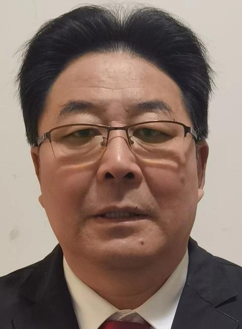 实力派艺术家杨荣专题报道