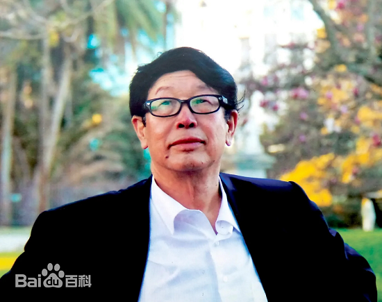 李刚教授一一独步画坛的丹青国手