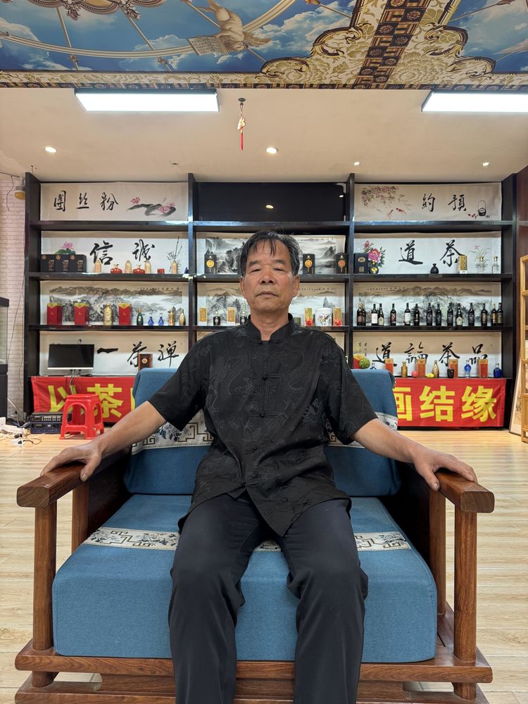 屠志立作品成功入选北京机场《中国文化艺术品代言》主题巡展