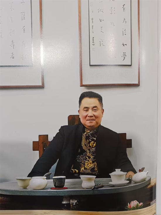 艺术关注丨画家王杰作品受资本热捧，市场看涨