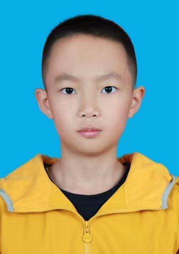 少年舞墨长安醉，承载千年经典魂—— 叶枫弟子成基航书法作品赏析