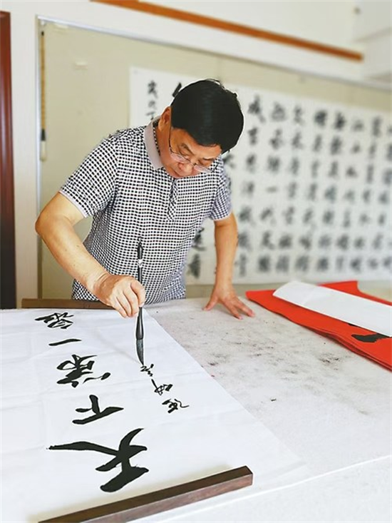 艺术鉴藏——著名书法家张仲亭专题报道