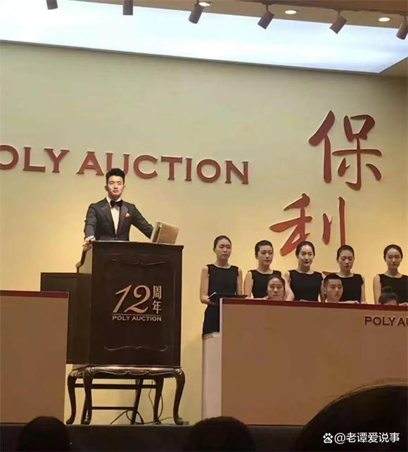 中国艺术品交易中心，国内艺术品银行首席拍卖师——武小帅