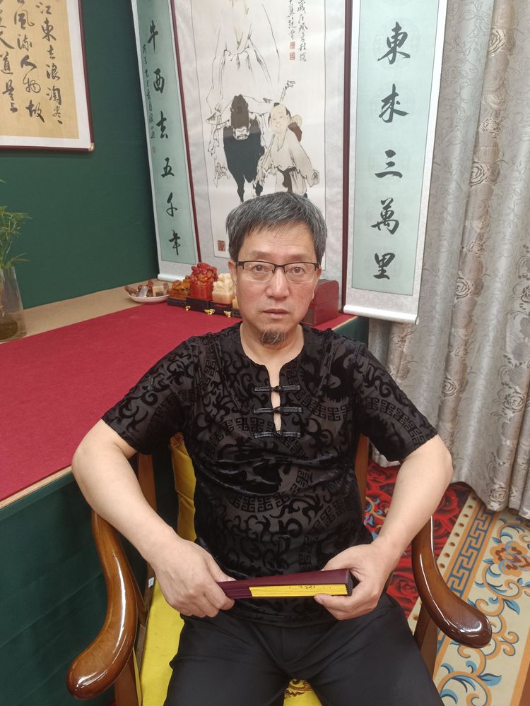 著名书法家李海山人民推荐的艺术家