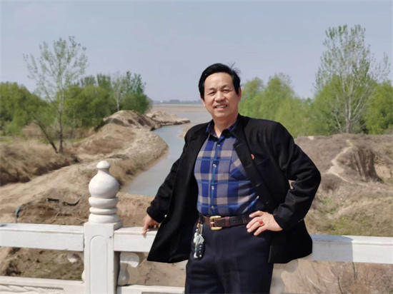 雨翁墨宝斋主雷克宝：小楷秀韵，榜书撼山河