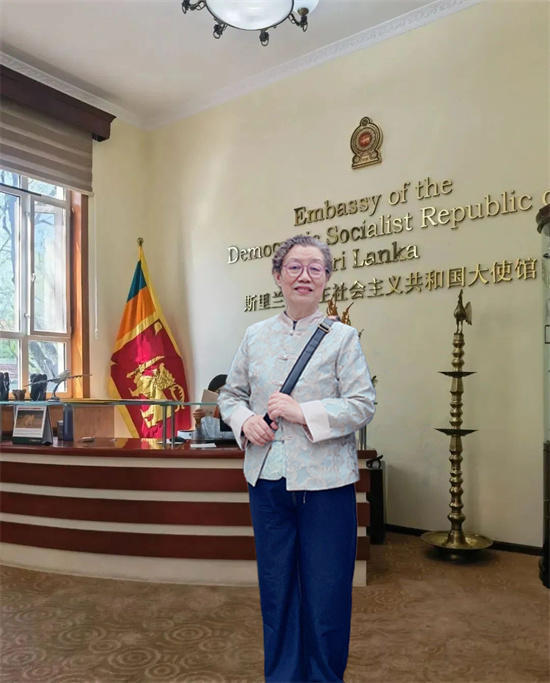 项红应邀参加斯里兰卡驻华大使馆主办的