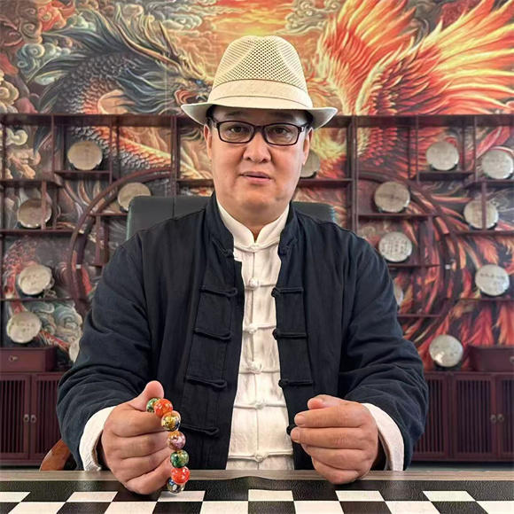 富玉——宫廷文化艺术馆馆长