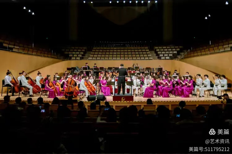 《和平的旋律》深情首演，王硕以音符礼赞生命与和平