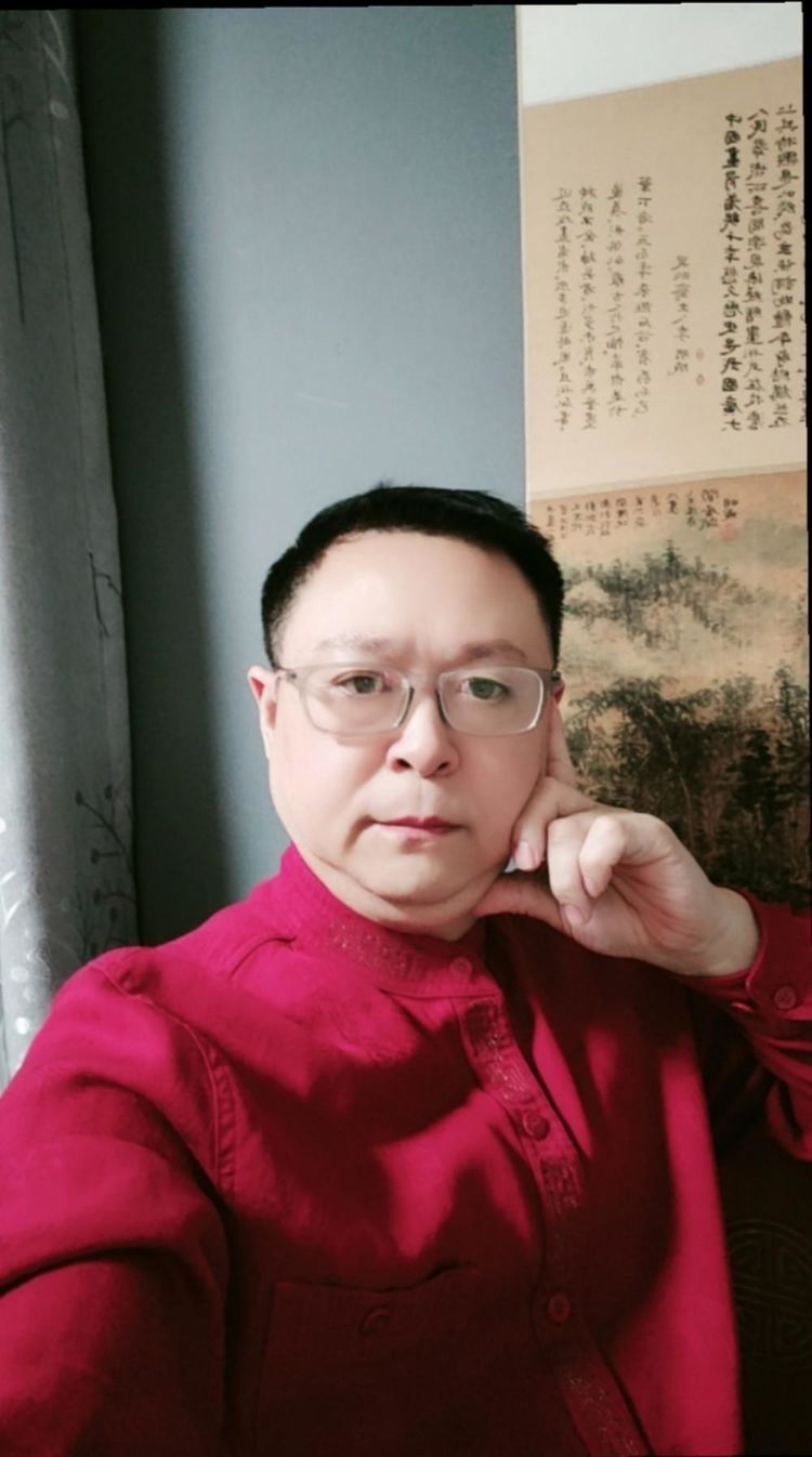 独辟蹊径 承古开新——评李明成小隶书艺术