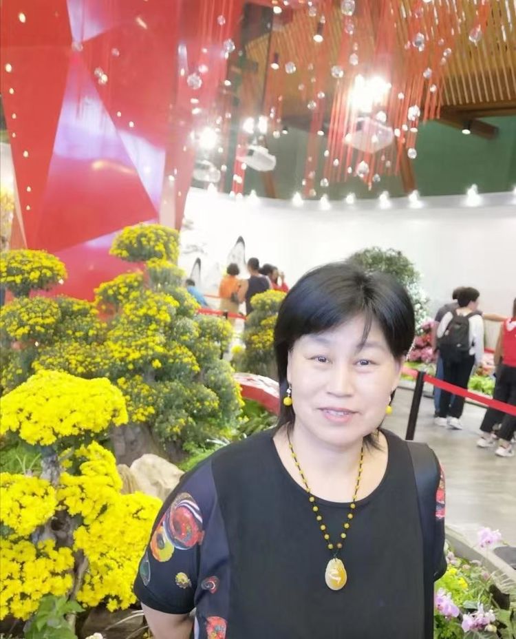 筑梦新时代·丹青传承--国家级艺术人物刘文艳