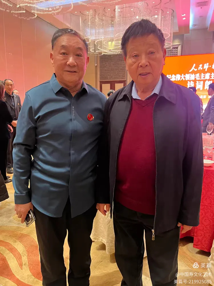 撰寿联敬仰伟人 研创寿新的突破