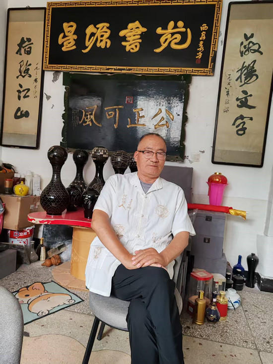 河洛文化图腾艺术创始人——李加林